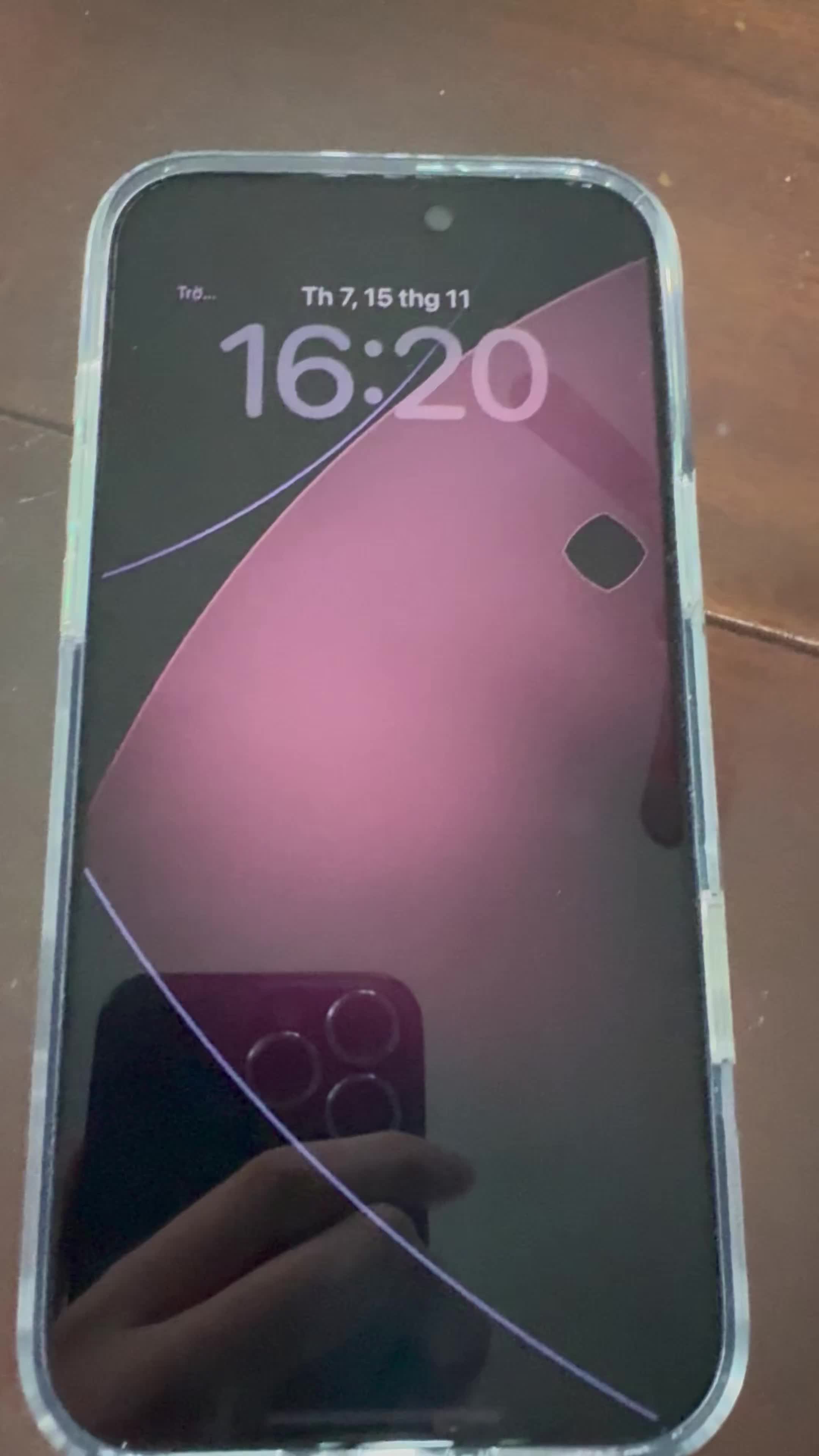 Разработчик успешно запустил iPadOS на iPhone 17 Pro Max