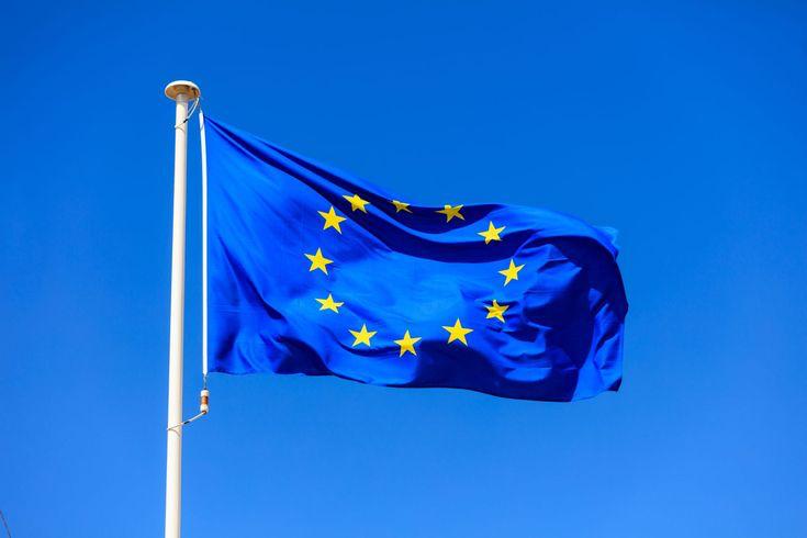 ЕС ввёл санкции против криптоплатформы A7 A7 использовали для подкупа избирателей в Молдове и обхода санкций через рублёвый стейблкоин A7A5. Блогера Симеона Бойкова обвинили в дезинформации и финансировании через даркнет. ЕС и Британия действуют синхронно — и это может быть только начало. Создать MaxSwap карту ↗ Поддержка