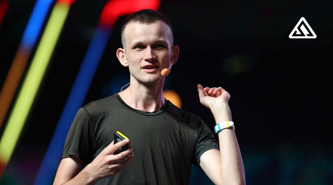 Виталик Бутерин предложил снизить требования к нодам Ethereum  Сооснователь Ethereum опубликовал новое эссе, где предложил пути масштабирования сети без ущерба для доступности персональных узлов.    Ключевые предложения Бутерина:   EIP-4444 — хранение узлами только последних 36 дней данных для снижения требований к дисковому пространству.  Распределённое хранилище истории — каждая нода хранит лишь часть устаревших данных с использованием стирающего кода.  Stateless verification — синхронизация без хранения состояния деревьев Меркла, что уменьшает объем хранения примерно в 2 раза.  Partially stateless nodes — облегчённые узлы с частичным состоянием, способные отвечать на RPC-запросы без необходимости хранения всех данных.  По мнению Бутерина, такие меры позволят Ethereum масштабироваться без централизации, при этом сохранив «вечность блокчейна» — устойчивость сети даже без участия централизованных провайдеров.   Mining Cluster TG   Dzen     Web