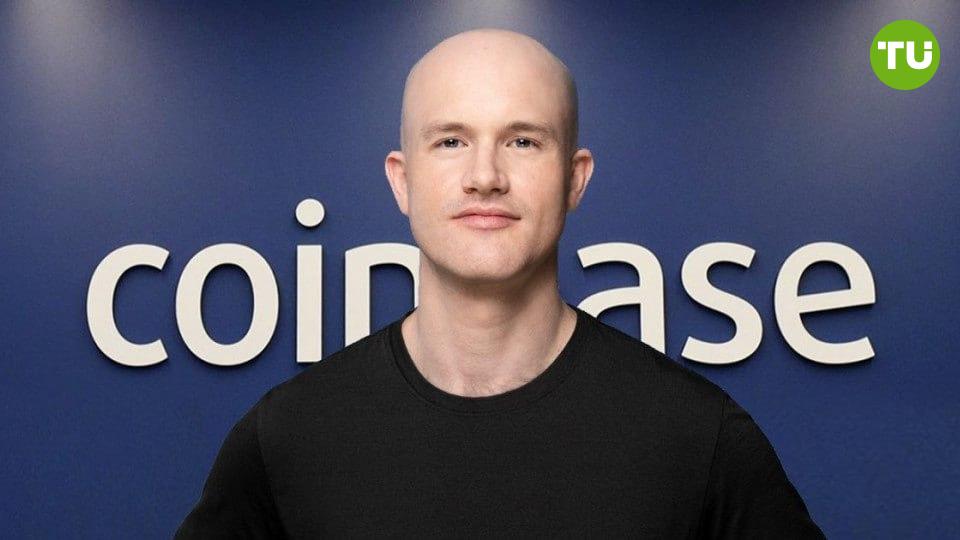 Глава Coinbase обсудил с Трампом ключевые назначения в сфере криптовалют  Генеральный директор Coinbase Брайан Армстронг встретился с Дональдом Трампом, чтобы обсудить кандидатуры на важные должности, такие как министр финансов и глава Комиссии по ценным бумагам и биржам  SEC . Эти позиции будут определять будущее регулирования криптовалют в США    Среди кандидатов на пост министра финансов — Ховард Латник, сторонник биткоина и глава Cantor Fitzgerald. Его назначение может стать важным шагом для криптоиндустрии. Такие встречи показывают растущую роль криптовалют в экономической политике