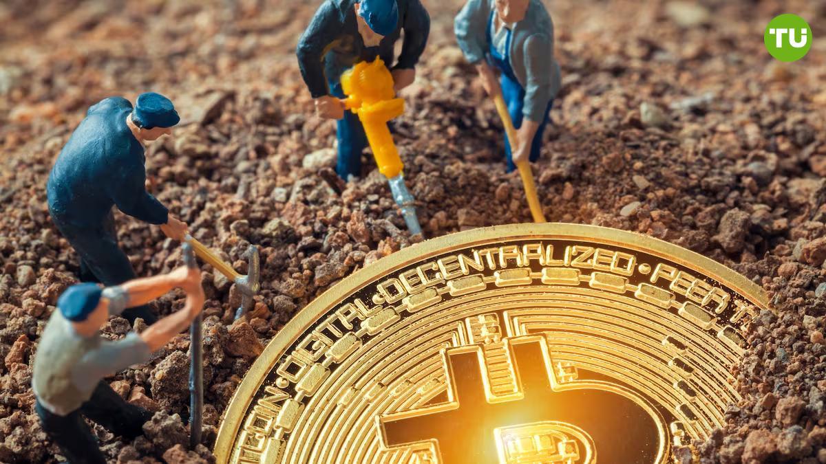 Майнеры не продают биткоины Майнеры "эпохи Сатоши" в 2025 году продали всего 150 BTC, в сравнении с 10 000 в 2024. Ожидаем новых ATH?