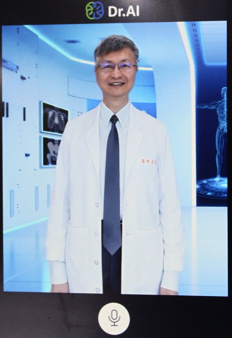 ИИ в медицине: от концепта к реальной практике На Medical Taiwan 2025 состоялась важная веха — ИИ-системы, созданные для помощи в клинике, впервые представлены не как прототипы, а как решения, готовые к внедрению. Среди них — AI‑ассистированные рентген‑диагностика рака лёгких, телемедицинские платформы с виртуальными аватарами LLM‑ассистенты , системы для профилактики осложнений при диабете и реабилитационные роботы. ИИ‑CAD действительно повышает чувствительность при обнаружении опухолей на рентген-снимках — чувствительность растёт примерно с 47 % до 60 %, при этом ИИ самостоятельно выявляет до 86 % видимых случаев рака лёгких. Однако многие LLM‑ассистенты находятся в начальной стадии и требуют строгой проверки — модели могут передавать ошибочную информацию, если тренировались на неподтверждённых данных . Необходимы клинические испытания и строгий контроль качества. В целом, описанные инновации выглядят многообещающе, но нуждаются в адаптации под стандарты прежде чем применять в клинике. Понравилось? Напишите своё мнение в комментариях, поставьте реакцию и обязательно поделитесь публикацией, чтобы больше людей узнали о развитии медицинского ИИ! Ваш Врач будущего #медтехнологии #ИИвмедицине #здоровье #ракилегких #диагностика #телемедицина #инновации