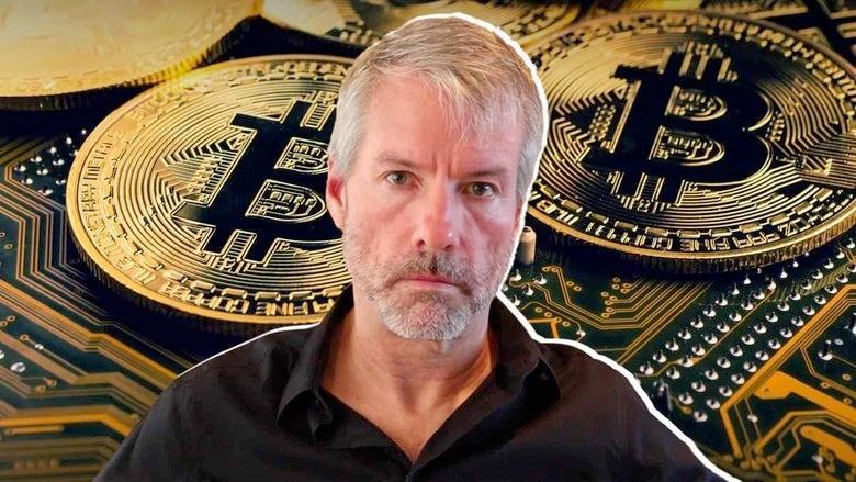 Криптозимы не будет — Сэйлор снова ждет $1 000 000 за BTC Замечательные прогнозы продолжаются. В этот раз Майкл Сэйлор считает, что Bitcoin не просто не упадет, он идет к миллиону долларов. На фоне дефицита предложения всего 450 BTC добывается в день и активной скупки монет фондами, ETF и даже госструктурами давление покупателей может разогнать цену до небес. Пока Coinbase, BlackRock и даже правительства набирают биток, MicroStrategy уже держит более 580 000 BTC. Сэйлор уверен: крипта — это уже не риск, а новая основа финансовой системы. — ставь реакцию для поддержки канала