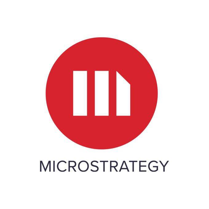 Microstrategy теперь владеет большим количеством биткоинов, чем правительства США и Китая вместе взятые.  MicroStrategy: 439 000 $BTC   США: 198 109 $BTC   Китай: 190 000 $BTC