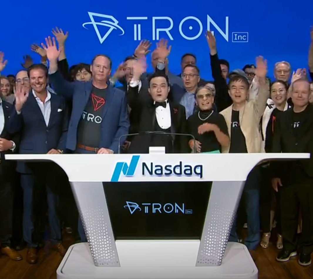 TRON Inc Джастина Сана сегодня залистили на NASDAQ.