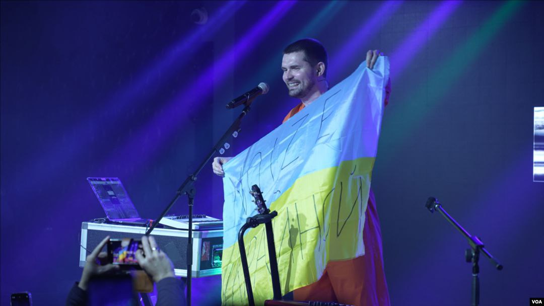 Украина требует у Apple Music, Spotify, YouTube заблокировать более 500 артистов. В списке: - Земфира, - Little Big, - Noize MC, - Моргенштерн, - Оксимирон, - Даня Милохин... В который раз либерахи обоссаны ?