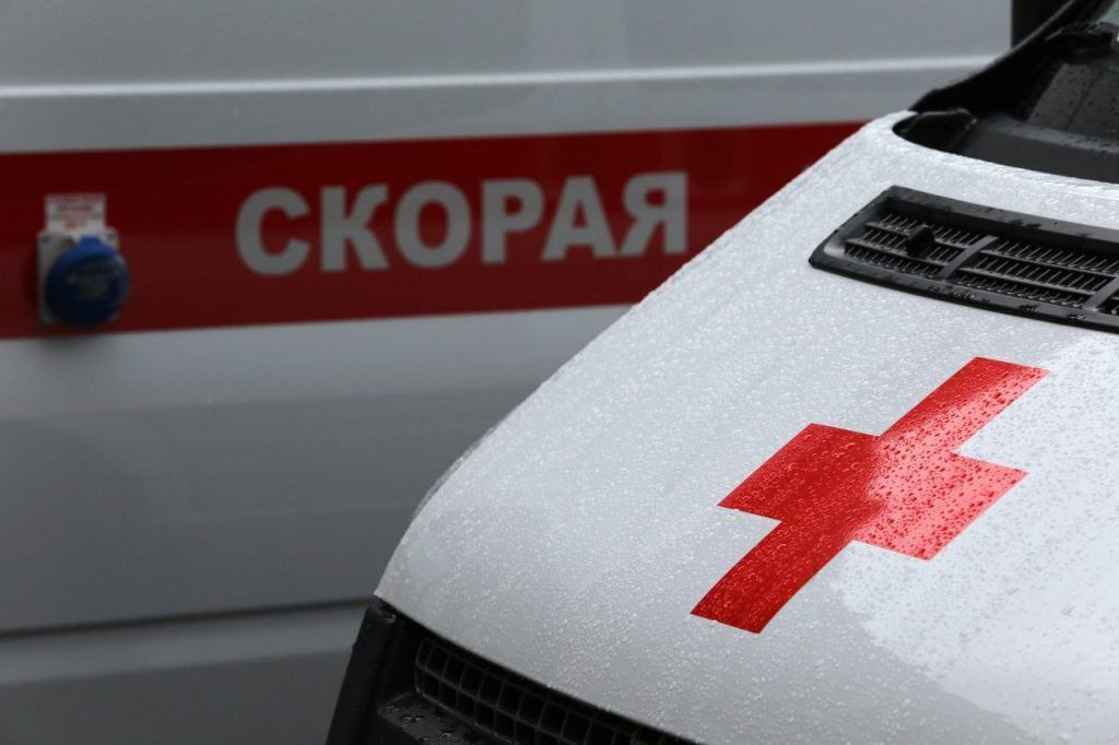 Месячного ребенка госпитализировали в Москве после кормления лимонной кислотой. Отмечается, что родители случайно развели молочную смесь лимонной кислотой, которой накормили дочь. Девочку доставили в больницу с острым отравлением. Состояние ребенка оценивается как тяжелое. Проводится проверка.