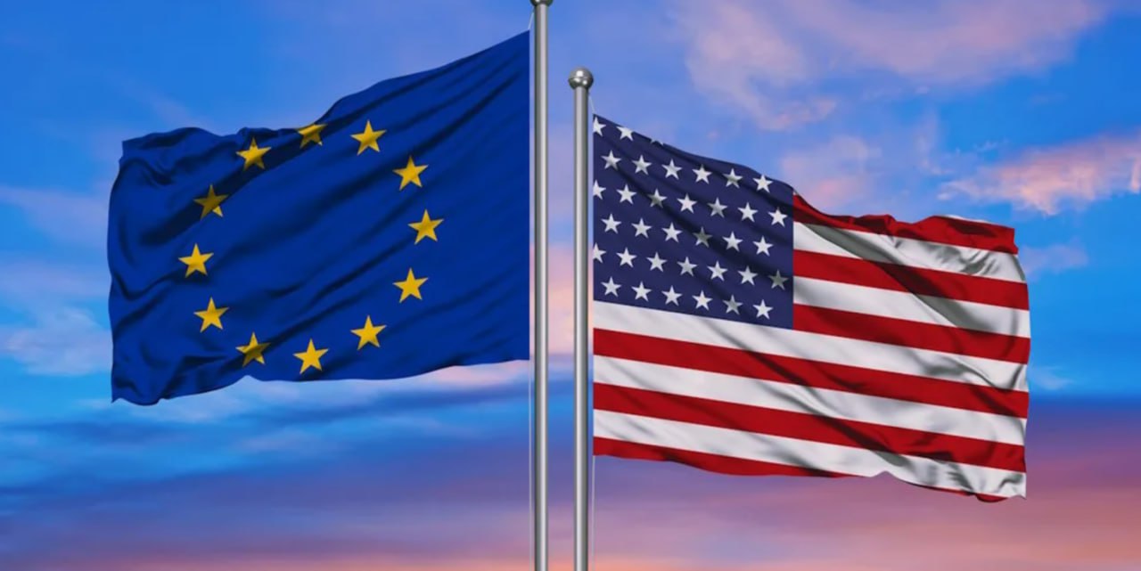 ЕС готов пойти на уступки в торговых переговорах с США 1. Инициатива Брюсселя — По данным WSJ, Европейский союз рассматривает возможность снижения тарифов на американский импорт. — Такой шаг рассматривается как жест доброй воли и попытка ускорить достижение торговой сделки с администрацией Дональда Трампа. 2. Политический контекст — Решение может быть связано с приближением крайнего срока по торговым соглашениям — ранее в Белом доме подчёркивали, что он не будет продлён. — ЕС, таким образом, стремится сохранить экономические связи с США на стабильной основе и снизить риски эскалации тарифной напряжённости. Crypto Azam