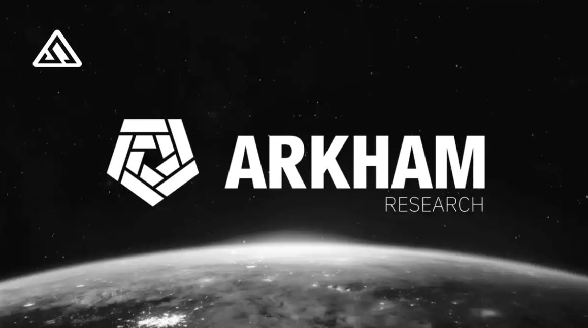 Arkham отследила 87% биткоинов Strategy! Аналитическая компания Arkham Intelligence раскрыла ранее неизвестные биткоин-адреса, связанные с компанией Strategy основана Майклом Сэйлором . В общей сложности эксперты нашли 70 816 BTC — это примерно $7,6 млрд по текущему курсу и 87,5% от общего объема биткоинов компании. Ранее на Bitcoin 2025 в Лас-Вегасе Сэйлор предупредил, что публикация адресов кошельков — это серьезный риск: «Никто из специалистов по корпоративной безопасности не назовет это хорошей идеей». Он отметил, что открытые адреса позволяют отслеживать каждую транзакцию и подвергают компанию новым угрозам. Сэйлор предложил привлечь ИИ, чтобы оценить масштабы потенциальных рисков. Что вы думаете — публичность блокчейна: благо или угроза для бизнеса? Mining Cluster TG Dzen Web