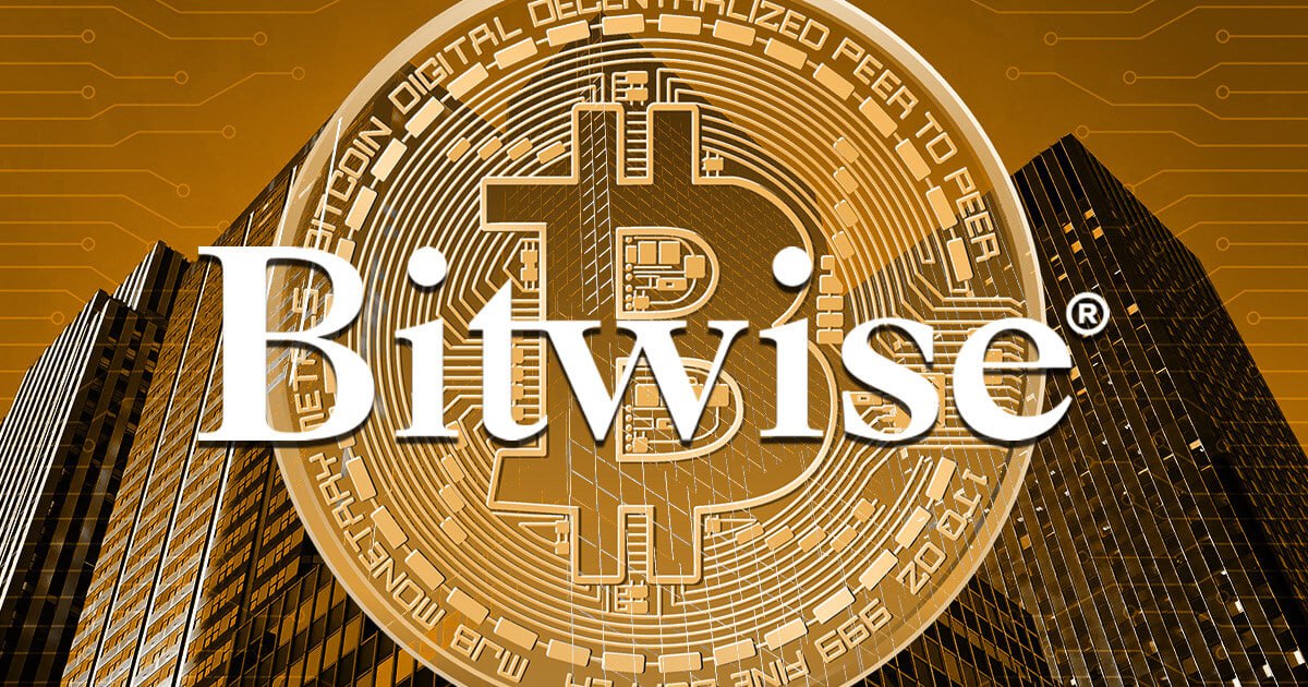 Bitcoin & Ethereum ETF от Bitwise набирает обороты  После предварительного одобрения на создание гибридного фонда, Bitwise смогли привлечь $655 млн.     Одобрение заявки 19b-4 стало первым шагом для Biwise Asset Managment, впереди рассмотрение формы S-1. Если форма будет одобрена, платформа сможет запустить первый гибридный ETF.    Сильно контрастирует срок одобрения, вместо положенных 240 дней, одобрение прошло за 45 дней.  Litecoin ETF is next.   #Bitwise  #ETF #SEC  Satoshkin KYT bot   Бот для P2P   P2P-платформы   Процессинг-офферы   Satoshkin Meetup