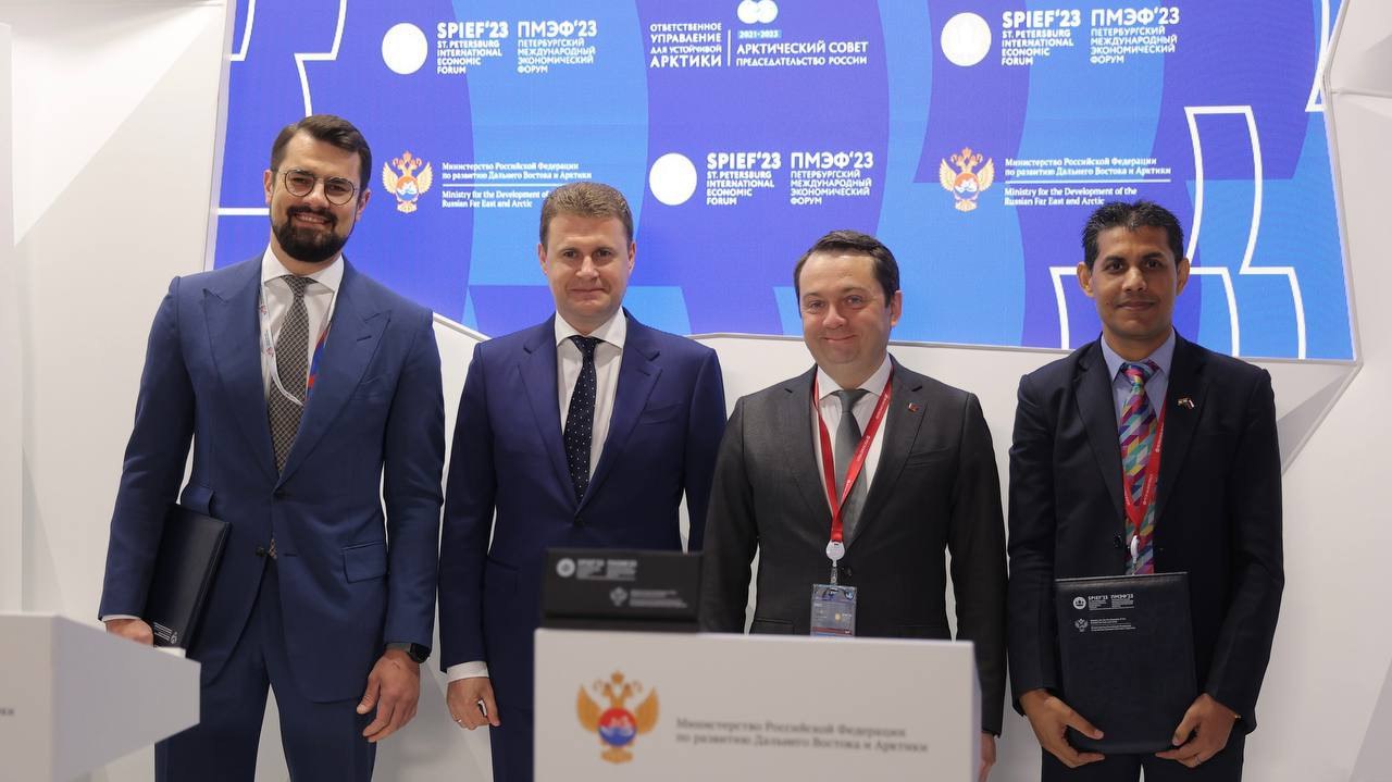 Проект по созданию фармацевтического завода в Мурманской области приостановлен Губернатор региона Андрей Чибис объяснил это субъективными причинами и трудностями в работе с инвестором Подробнее   clck ru 3RRQ4m Фармвестник Производство