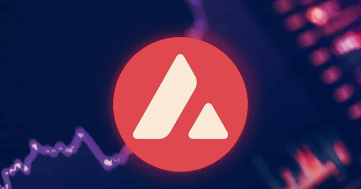 VanEck подает заявку на спотовый ETF AVAX в SEC VanEck подал в SEC заявку S-1 на спотовый ETF AVAX, чтобы отслеживать собственный токен Avalanche. Фонд может предлагать вознаграждения за стейкинг, но не имеет подробностей о листинге на бирже, кастодиане или тикере. Регуляторные риски и волатильность рынка остаются ключевыми проблемами для инвесторов.