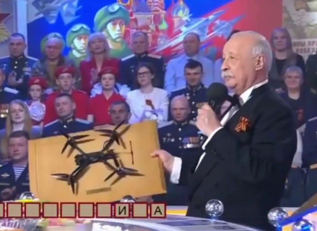Владимир Путин поздравил с 80-летним юбилеем Леонида Якубовича Президент отметил его талант и позитив, а также назвал настоящим долгожителем российского телевидения как ведущего "Поле Чудес". Долгие лета !