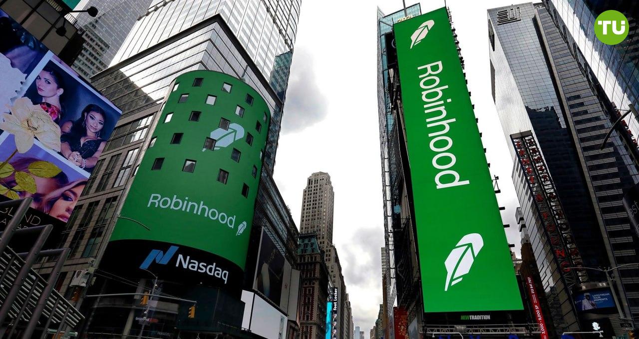 Блокчейн-платформа Robinhood откроет европейцам доступ к активам США Брокер Robinhood планирует запустить блокчейн-платформу для торговли американскими ценными бумагами в Европе. Партнером компании в этом проекте может стать блокчейн второго уровня Arbitrum. Таким образом Robinhood хочет расширить свое присутствие в регионе.