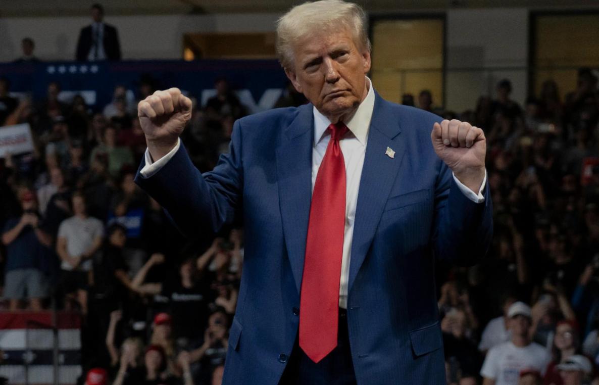 Дональд Трамп пожелал Америке «Счастливой недели криптовалют», заявив, что Палата представителей вскоре проголосует за то, чтобы сделать страну «лидером в области цифровых активов». Bitpapa / #USA