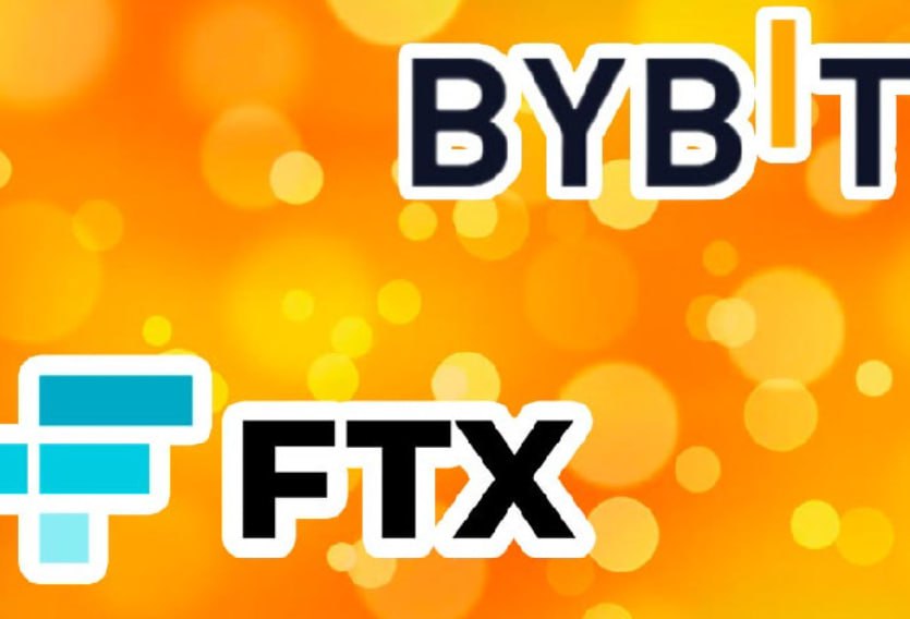 FTX и Bybit достигли финансового соглашения  Ранее обанкротившаяся биржа FTX урегулировала судебный процесс с площадкой Bybit на общую сумму более $225 млн. Данное соглашение позволяет FTX получить дополнительные $175 млн активов. Помимо этого биржа получит право продать токены BIT организации Mirana на $50 млн.  По данным FTX, этот договор даст возможность сервису вернуть почти всю стоимость своих биржевых активов, согласно прогнозам в соответствии с Главой 11. По мнению большинства специалистов, это стало верным шагом, поскольку данное решение принесет FTX больше пользы, нежели затяжной судебный конфликт.  В иске, сформированным почти год назад, утверждалось, что связанная с Bybit организация злоупотребляла своими привилегиями, чтобы вывести порядка $327 млн с баланса FTX. В этот же самый период большинство рядовых клиентов площадки столкнулись с ограничениями по выводу средств.  Однако представленное соглашение еще должен утвердить федеральный судья США по делам о банкротстве Джон Дорси. Слушание по этому делу ориентировочно состоится 20 ноября этого года. Если данная сделка будет одобрена, то это позволит FTX не только сэкономить на судебных издержках, но и ускорить процесс возврата средств пострадавшим пользователям от краха сервиса.  До недавнего времени FTX считалась одной из крупнейших криптовалютных бирж, уступая только лишь Binance. В свое время ее основатель Сэм Бэнкман-Фрид считался одним из молодых финансовых гениев нового поколения.  Буквально за несколько лет ему удалось существенно увеличить финансовый капитал, ворвавшись в число долларовых миллиардеров. Однако итог для экс-главы FTX был довольно печален. В марте этого года суд Нью-Йорка признал его виновным по ряду дел. Впоследствии он был приговорен к 25 годам лишения свободы.