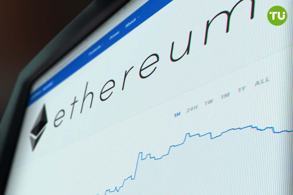 Ethereum Foundation опубликовал финансовый отчет за 2024 год    Согласно отчету, по данным на 31 октября фонд располагал резервами в размере около $970,2 млн, из которых 81,3% - в криптоактивах, в основном в ETH.     Опубликованные данные о расходах за 2023 год - $134,9 млн – показали рост на 28% в годовом измерении.   Основные направления прироста инвестиций: внутренние операции  36,2% , новые институты  35,2% , сетевые исследования и разработки первого уровня  30,4% .