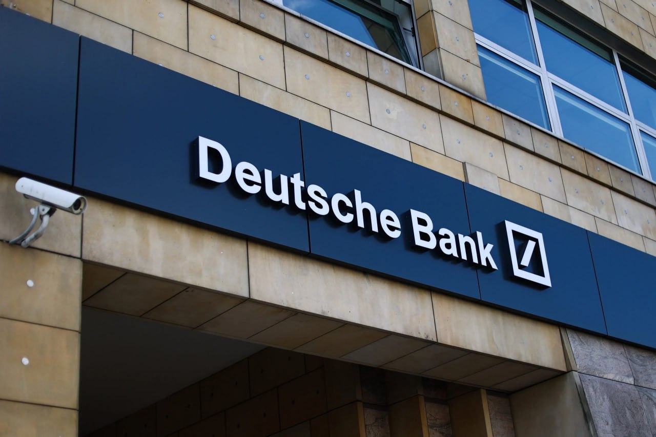 Подразделение Deutsche Bank DWS, криптокомпания Galaxy и компания Flow Traders запустят регулируемый в Германии стейблкоин, привязанный к евро, в соответствии с правилами MiCA.