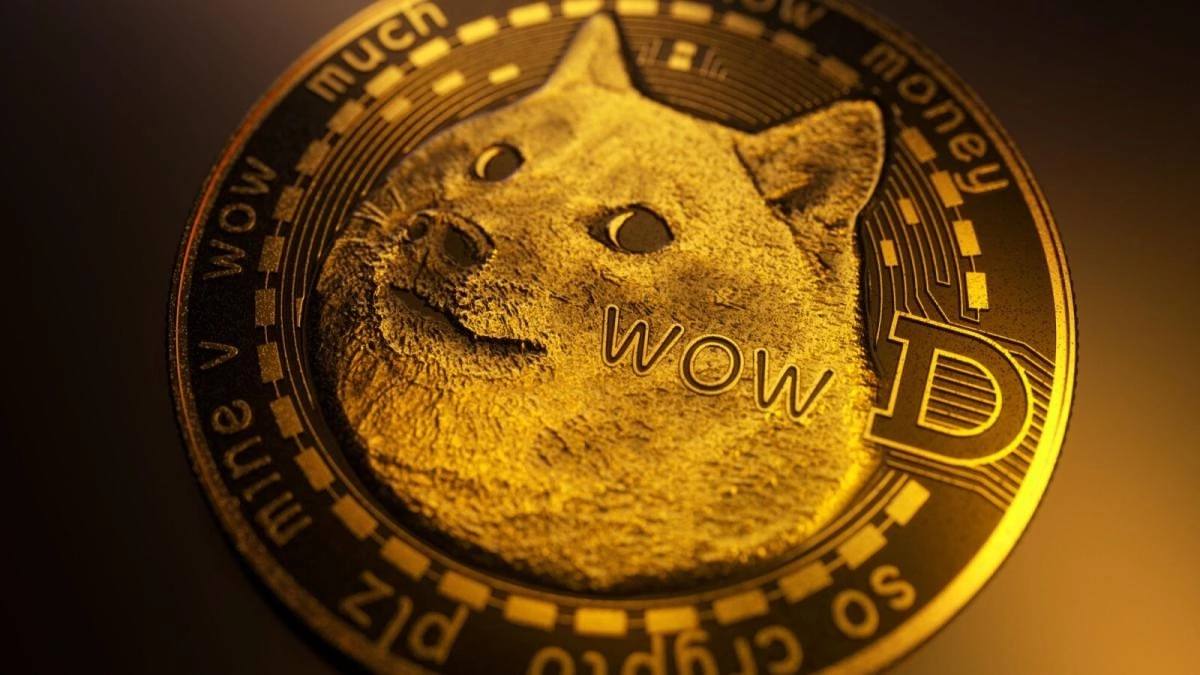 Эксперт сделал ставку на Dogecoin по $2,35.  Теханалитик Чендлер Бинг ожидает в долгосрочной перспективе семикратный рост Dogecoin  DOGE  — к диапазону $2,35-2,6, называя это «консервативным сценарием».  Предположение Бинга основано на предыдущей динамике мем-первопроходца относительно биткоина и Ethereum в прошлые бычьи фазы рынка.  Схожий прогноз сделал другой инвестор — под ником CEO. Опираясь на фрактальный анализ, он пришел к выводу, что в 2025 году Dogecoin  DOGE  ждет мощное ралли — «гораздо более значительное, чем в 2021».  «История не изменилась — она по по-прежнему указывает на довольно высокую вероятность того, что цена поднимется до уровня 1,618 расширения Фибоначчи, а затем и выше», — пояснил он. На момент написания DOGE торгуется у отметки $0,31. За неделю актив подешевел на 2,8%; за последние 30 дней — на 20,4%, согласно CoinGecko.  Ранее сооснователь сайдчейна биткоина Sequentia Андреас Коль сообщил, что смог остановить 69% узлов сети Dogecoin.